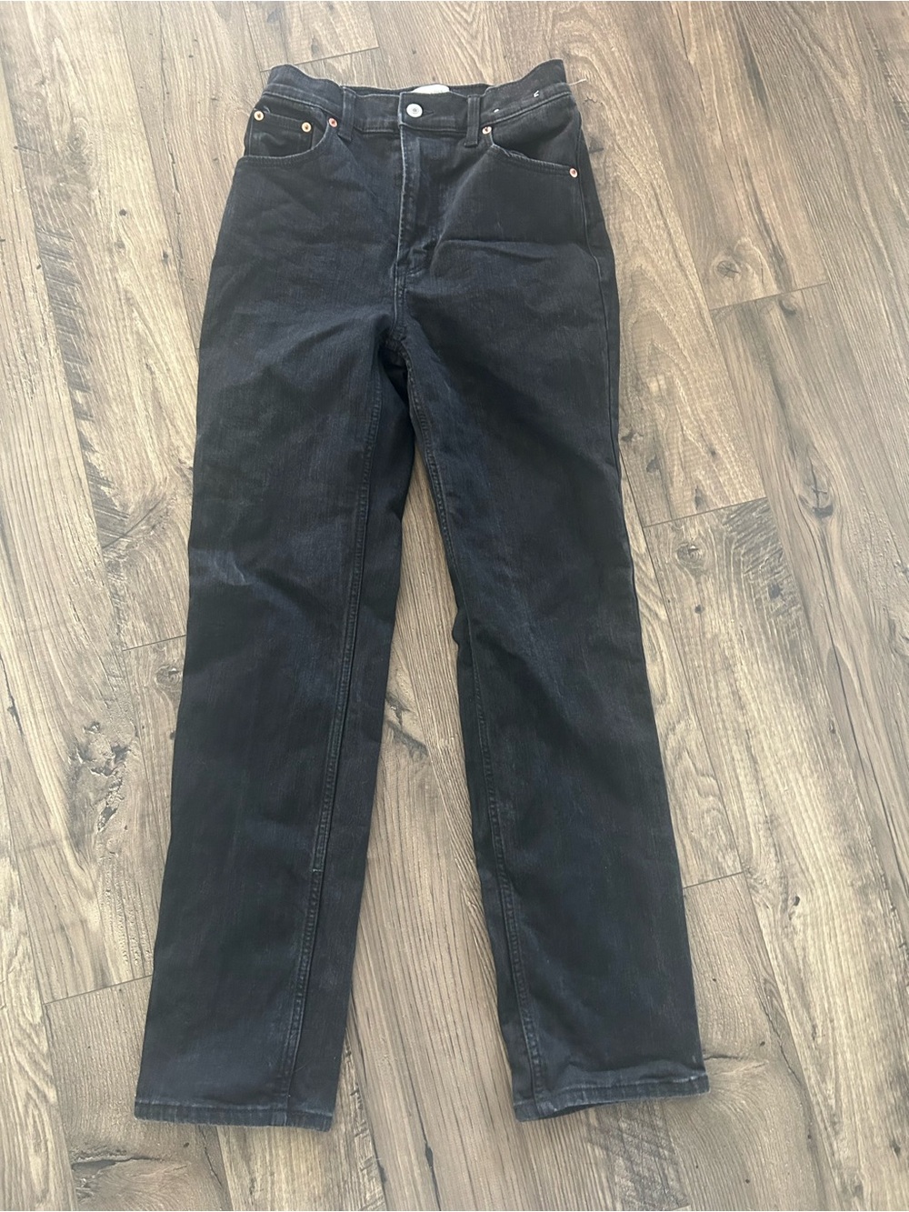 A&F 90s straight ultra high rise jeans